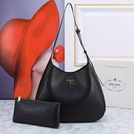 Picture of Prada Lady Handbags _SKUfw133561329fw